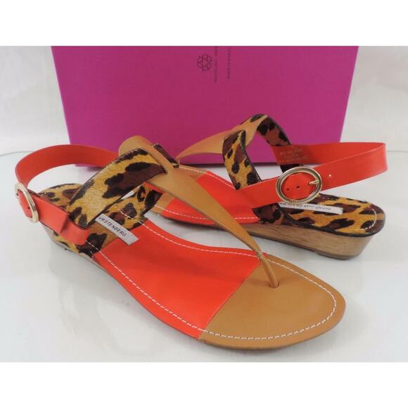 Diane Von Furstenberg Darling T-Strap Thong Wedge Sandal Leopard - Picture 1 of 12